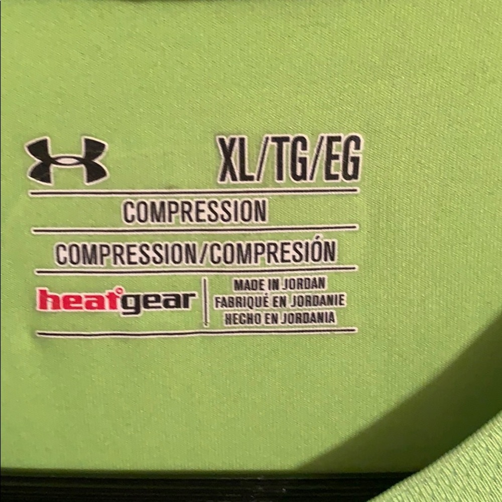 3 compression shirts - Picture 5 of 7